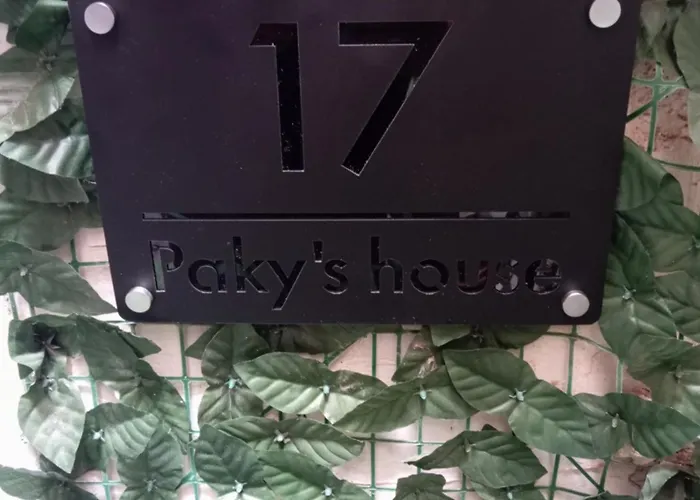 Paky S House Apartman