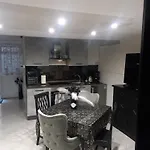 Paky S House Apartament *